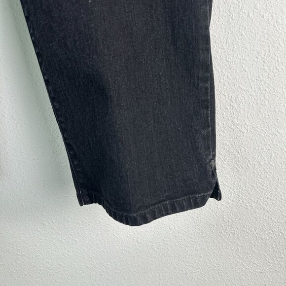 Additions by Chicos Jeans Womens Size L 2 Black Cropped Denim Stretch Casual - Picture 2 of 13